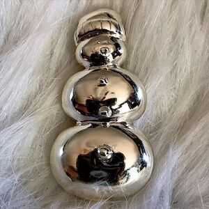 Snowman ⛄️ women’s silver pin costume jewelry